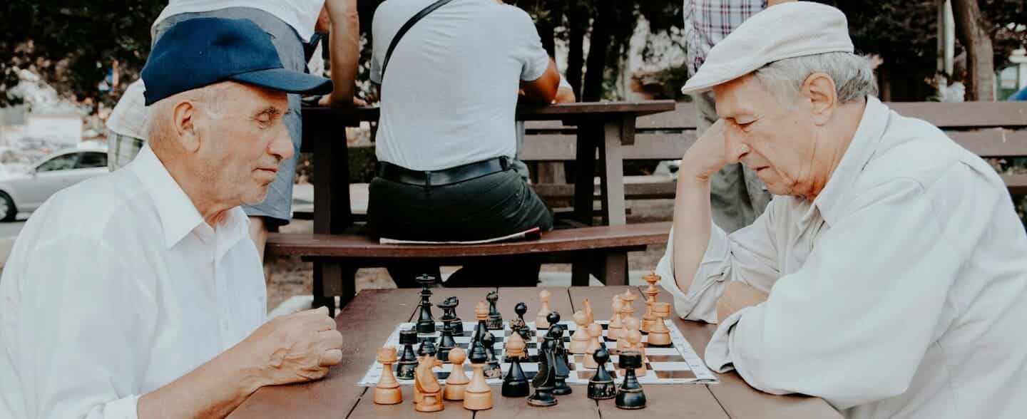 retiree-xadrez