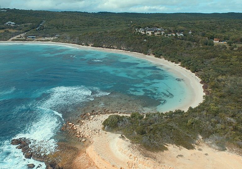 Half Moon Bay - Antigua and Barbuda